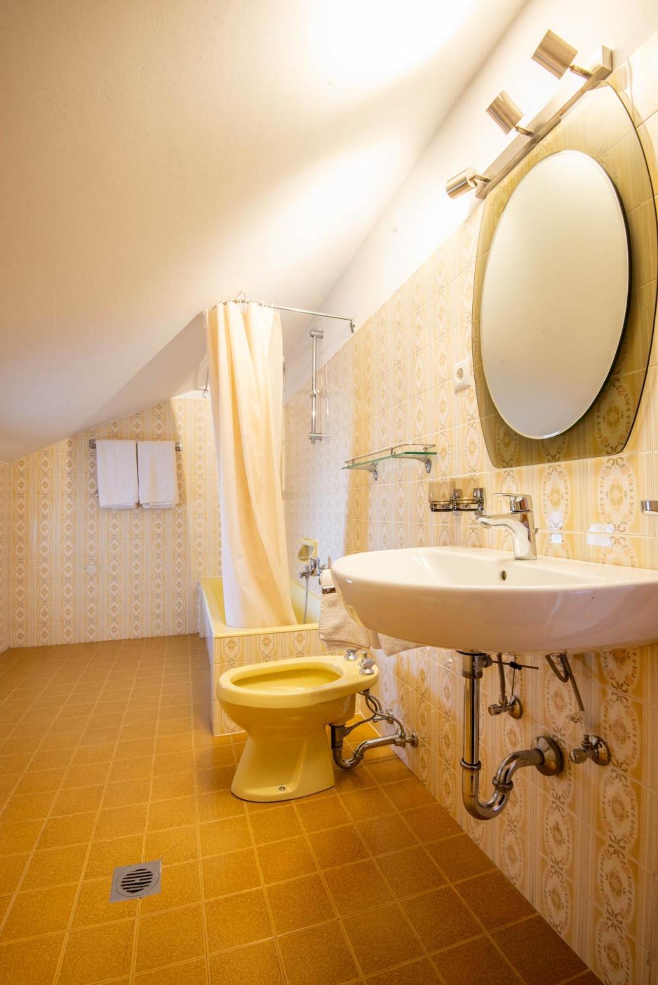 Strengen Guesthouse Caldaro Ngoại thất bức ảnh